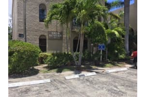 815 NE 28th St, Wilton Manors, FL 33334, Sold 12/23/16