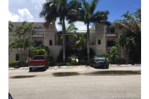 815 NE 28th St, Wilton Manors, FL 33334, Sold 12/23/16