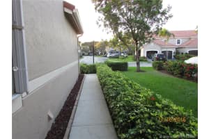 1481 Sorrento Dr, Weston, FL 33326, Sold 01/13/17