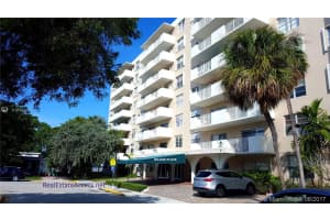 1455 N Treasure Dr #5c, North Bay Village, FL 33141, Sold 06/12/17