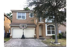 4871 SW 38th Terrace, Fort Lauderdale, FL 33312, Sold 01/17/17