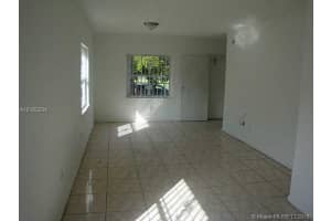 252 NW 85th Street Rd, Miami, FL 33150, Sold 01/13/17