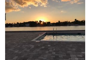 6484 Indian Creek Dr, Miami Beach, FL 33141, Sold 01/13/17
