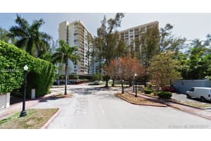 4101 Pine Tree Dr, Miami Beach, FL 33140, Sold 10/19/17