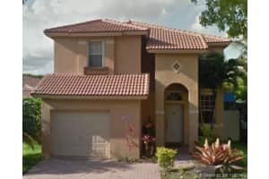10656 NW 7th St, Pembroke Pines, FL 33026, Sold 02/15/17