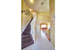 10656 NW 7th St, Pembroke Pines, FL 33026, Sold 02/15/17