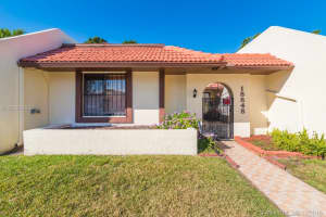 18848 NW 65th Ct, Hialeah, FL 33015, Sold 02/07/17
