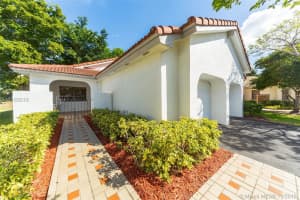 1959 Sacramento, Weston, FL 33326, Sold 02/28/17