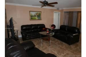 15605 SW 74th Cir Dr, Miami, FL 33193, Sold 01/12/17
