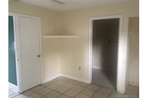 9902 Hammocks Blvd, Miami, FL 33196, Sold 02/23/17
