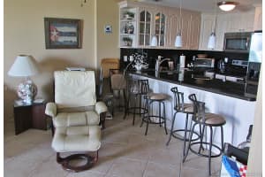 401 Ocean Dr, Miami Beach, FL 33139, Sold 01/27/17