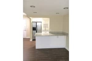 6625 W 4th Ave, Hialeah, FL 33012, Sold 12/15/16