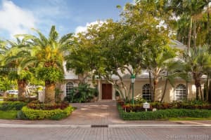 42 Grand Bay Estates Cir, Key Biscayne, FL 33149, Sold 03/10/17
