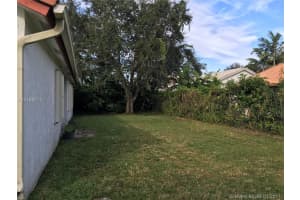 10125 NW 23rd Ct, Coral Springs, FL 33065, Sold 03/27/17