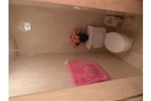 1301 NE 7th St, Hallandale Beach, FL 33009, Sold 02/10/17