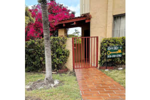 770 NW 106th Ave, Miami, FL 33172, Sold 06/08/17
