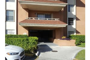 17600 NW 68th Ave APT B1002, Hialeah, FL 33015, Sold 02/17/17