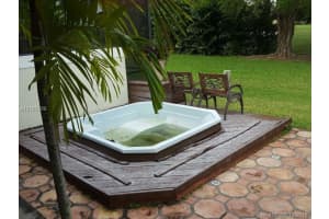9939 NW 49th Terrace, Doral, FL 33178, Sold 04/28/17