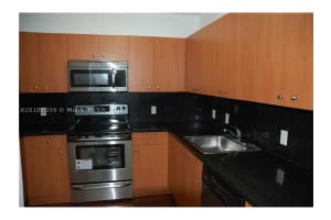 2200 NE 4th Ave, Miami, FL 33137, Sold 03/17/17