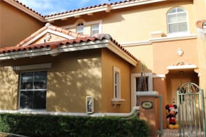 701, 8547 NW 140th Terrace, Miami Lakes, FL 33016, Sold 02/03/17