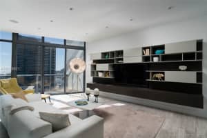 2201 Collins Ave, Miami Beach, FL 33139, Sold 01/17/18