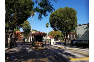 10762 N Kendall Dr APT I17, Miami, FL 33176, Sold 02/15/17