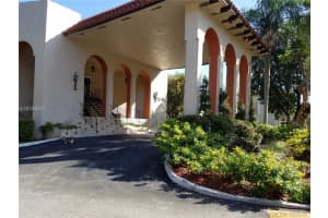 10762 N Kendall Dr APT I17, Miami, FL 33176, Sold 02/15/17