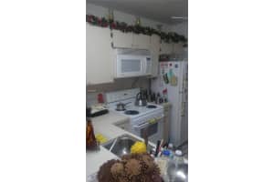 20810 NE 8th Ct, Miami, FL 33179, Sold 05/31/17