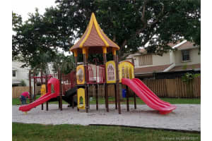 10720 NW 11th St, Pembroke Pines, FL 33026, Sold 06/08/17