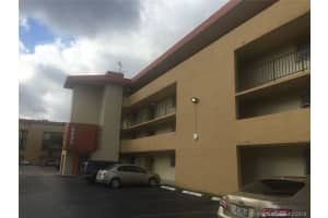 8893 Fontainebleau Blvd, Miami, FL 33172, Sold 03/23/17