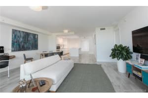 1201 20th St, Miami Beach, FL 33139, Sold 05/25/18