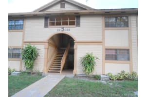 19025 NW 62nd Ave, Hialeah, FL 33015, Sold 04/17/17