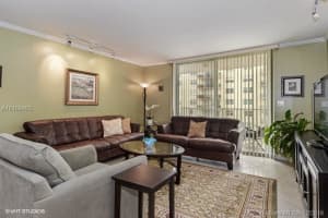 1401 S Ocean Dr, Hollywood, FL 33019, Sold 04/12/17