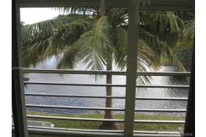 12 NE 204th St, North Miami Beach, FL 33179, Sold 03/30/17