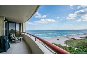 15645 Collins Ave, North Miami Beach, FL 33160, Sold 09/28/17