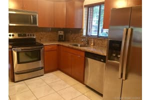 19948 NE 5th Ct #5g, Miami, FL 33179, Sold 02/24/17