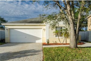 101 W Riverbend Dr, Sunrise, FL 33326, Sold 01/31/17