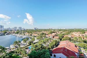 3610 Yacht Club Dr, Miami, FL 33180, Sold 05/16/17