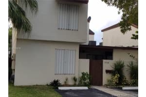 9733 NW 6th Ln, Miami, FL 33172, Sold 07/31/17