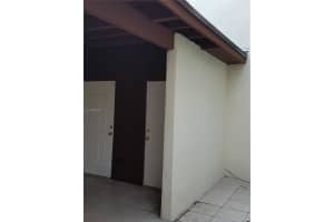 9733 NW 6th Ln, Miami, FL 33172, Sold 07/31/17