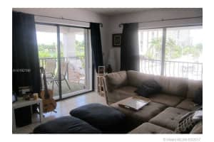 5415 Collins Ave, Miami Beach, FL 33140, Sold 04/07/17