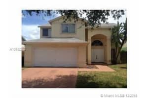 8710 SW 10th St, Pembroke Pines, FL 33025, Sold 03/31/17