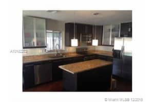 8710 SW 10th St, Pembroke Pines, FL 33025, Sold 03/31/17