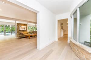 460 Sabal Palm Rd, Miami, FL 33137, Sold 03/27/17
