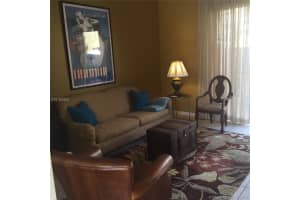 8445 NW 140th Terrace, Hialeah, FL 33016, Sold 01/27/17