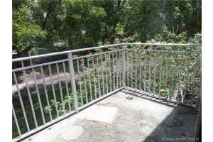 11216 SW 12th St, Pembroke Pines, FL 33025, Sold 02/03/17