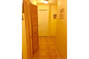 17444 NW 76th Ct, Hialeah, FL 33015, Sold 05/24/17