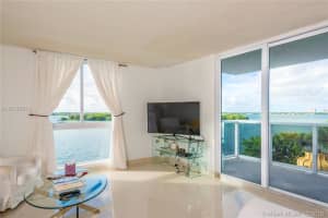 7928 West Dr, North Bay Village, FL 33141, Sold 03/28/17