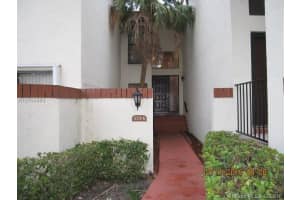 331 Ives Dairy Rd, Miami, FL 33179, Sold 03/10/17