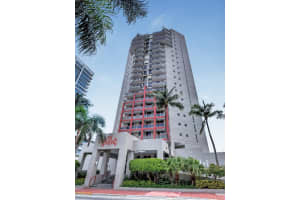 6767 Collins Ave, Miami, FL 33141, Sold 09/25/17